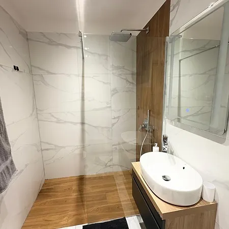 Ti&ja - Balkan Square Apartment *