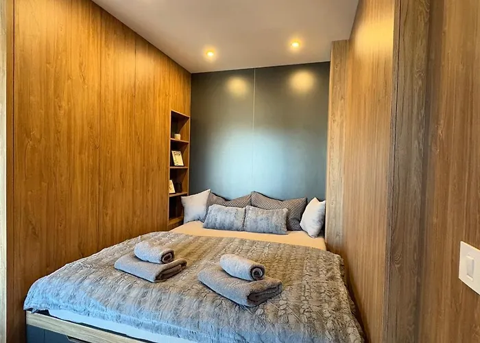 Ti&ja - Balkan Square Zlatibor